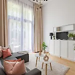 Downtown Rabbit Kazinczy13 Apartment Budapest