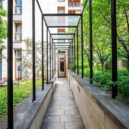 Garden Retreat By Downtown Rabbit Premium * بودابست