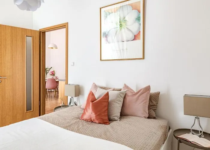 Downtown Rabbit Kazinczy13 * بودابست